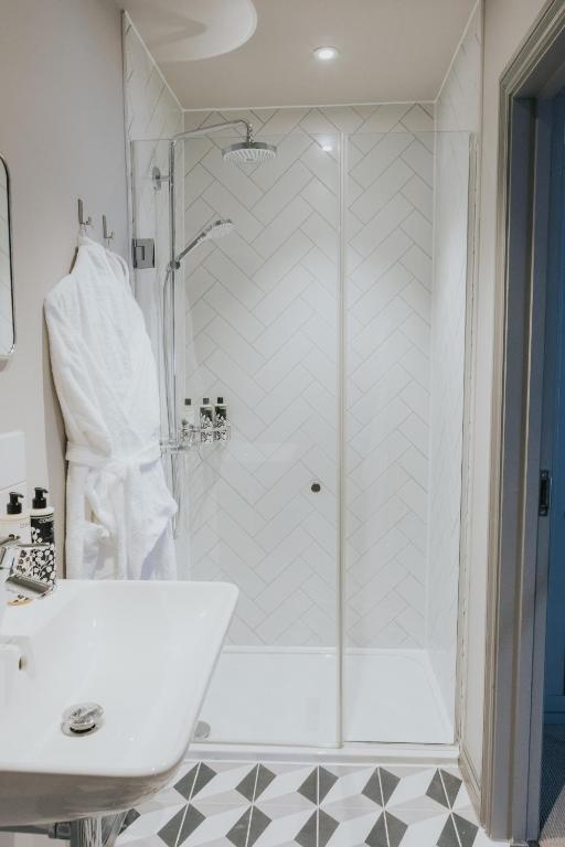 The Ginger Pig - Resim 25