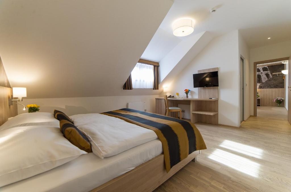 
Comfort Quadruple Room
