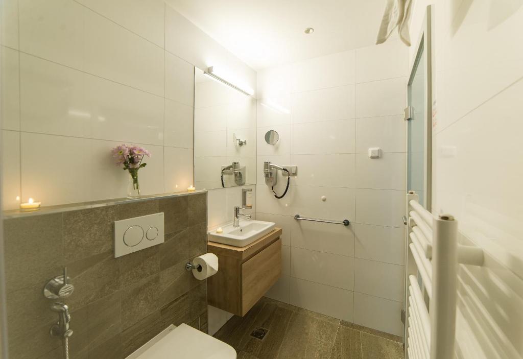 Garni hotel Castle Bridge - Resim 29