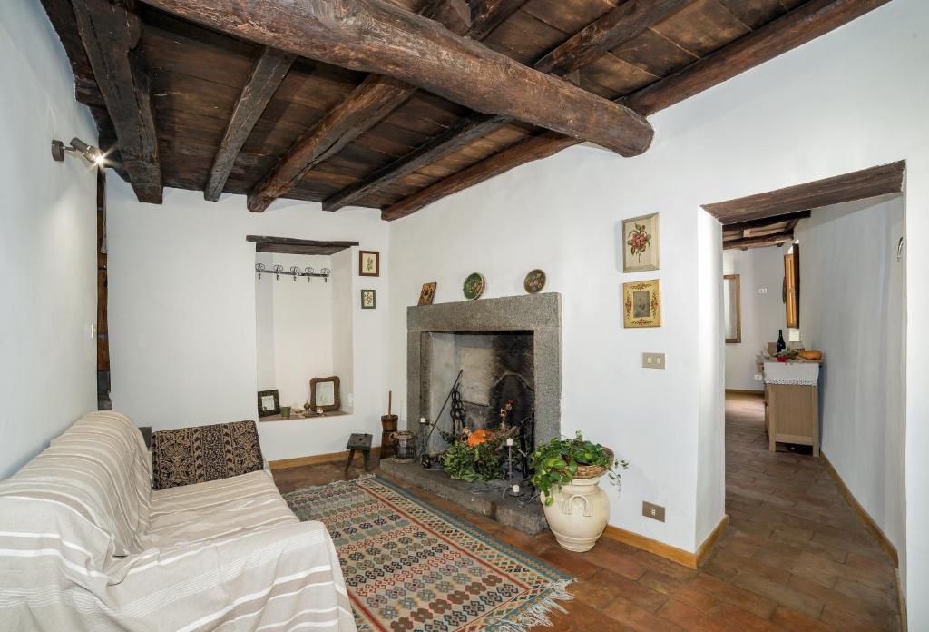 Posedenie v ubytovaní Casa Roma