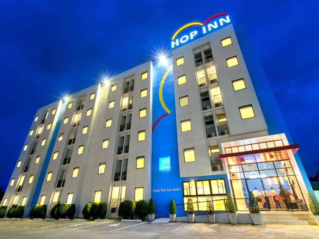 Budova, kde se hotel nachází