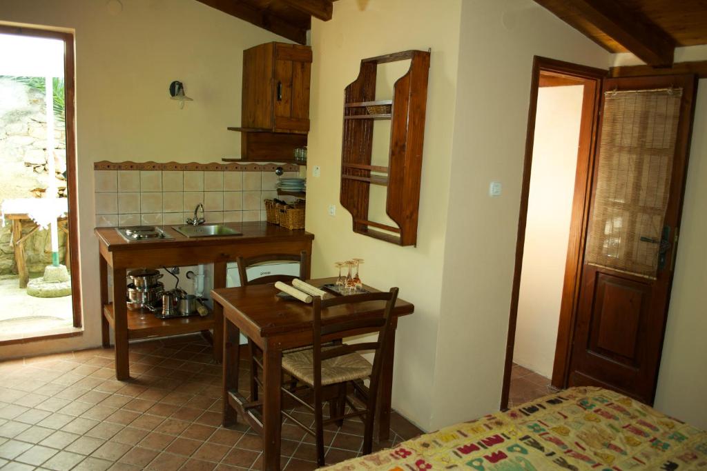 Kuchyňa alebo kuchynka v ubytovaní Apartments Cvita