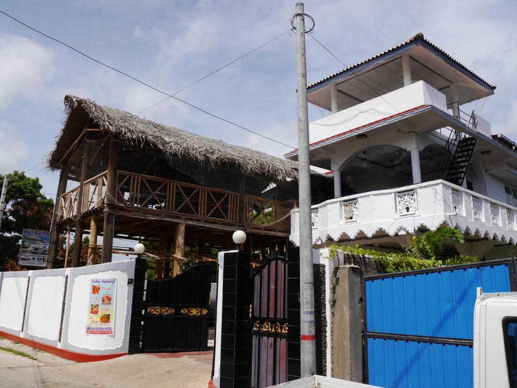Trinco Hemach Beach Hotel スリランカ トリンコマリー Booking Com