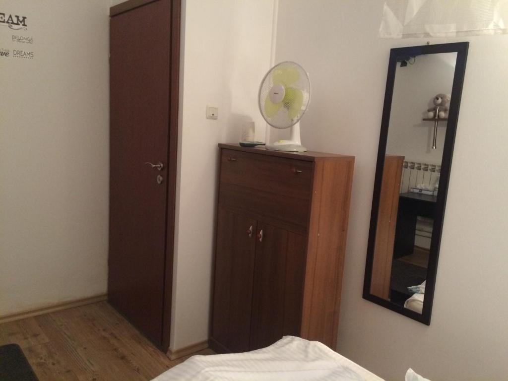Postel nebo postele na pokoji v ubytování Studio Julius Constanta