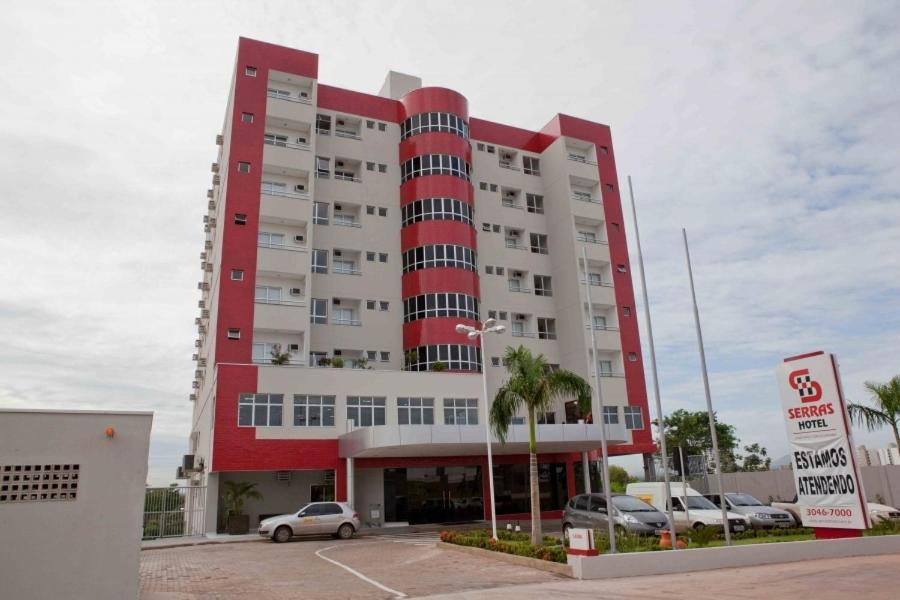  Serras Hotel