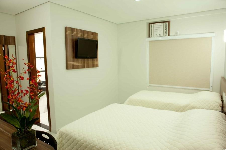  Serras Hotel