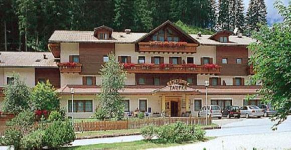 Budova, v ktorej sa apartmánový hotel nachádza