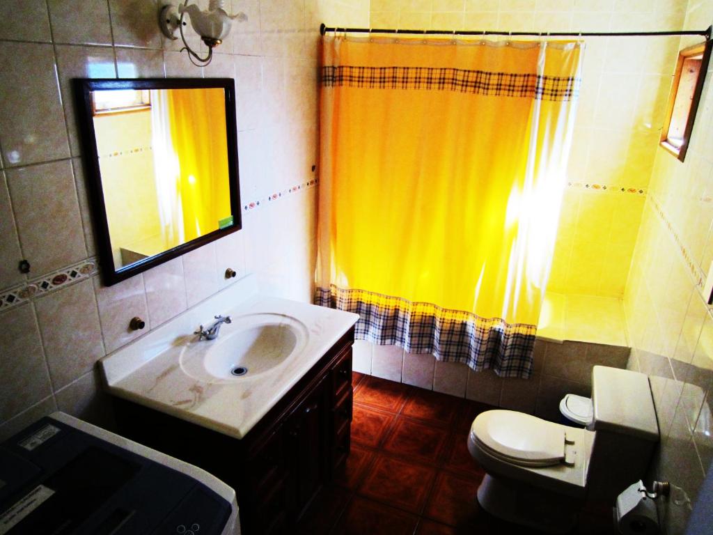 Koupelna v ubytování Hostal Torre de Babel