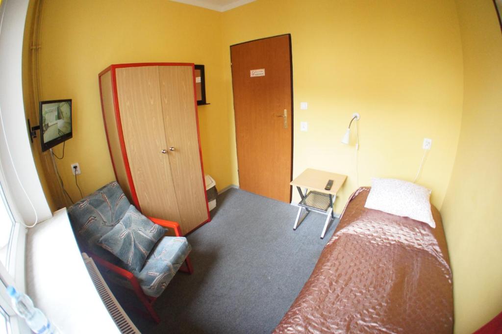 Posteľ alebo postele v izbe v ubytovaní Nest Nocleg Poznań