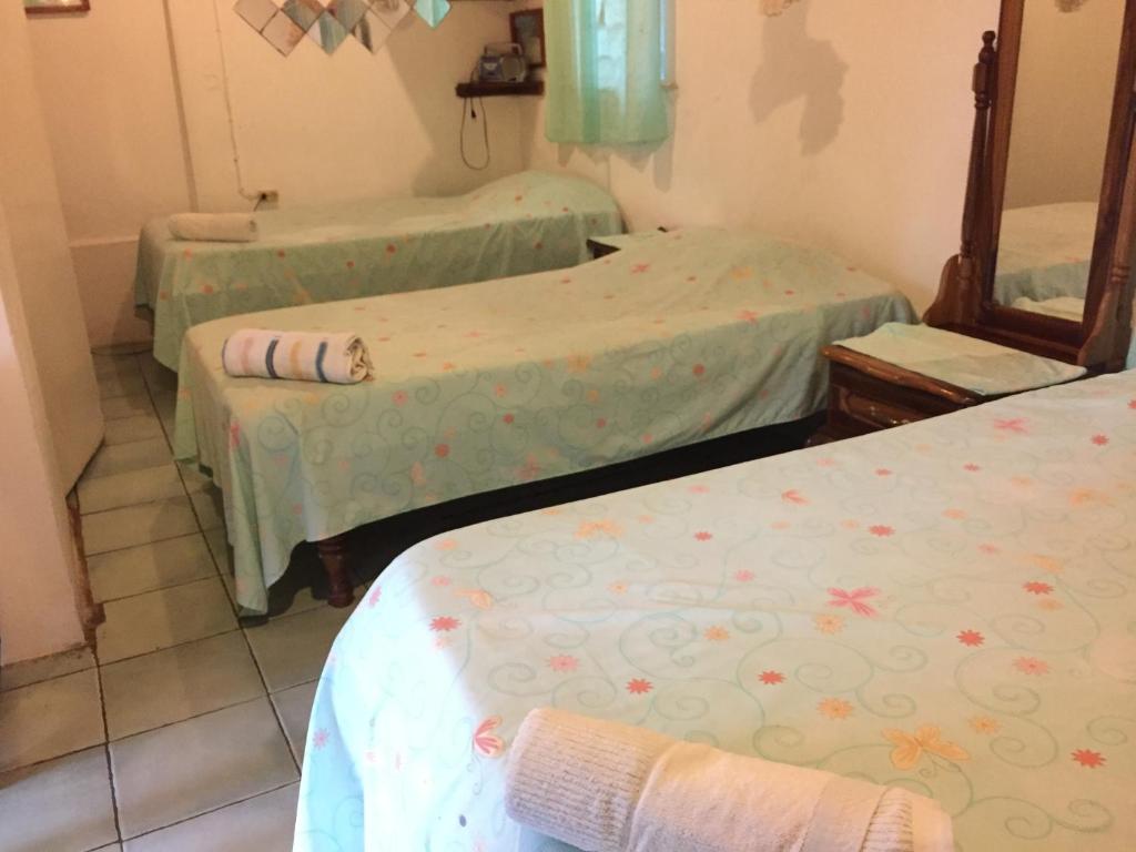 Postel nebo postele na pokoji v ubytování Drapers San Guest House