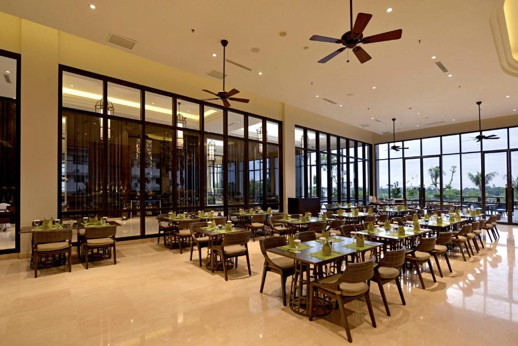 Restaurace v ubytování Lombok Astoria Hotel