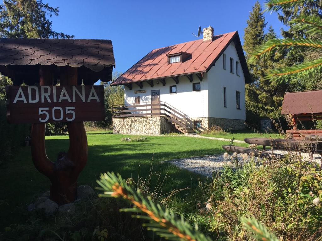 Budova, v ktorej sa dovolenkový dom nachádza