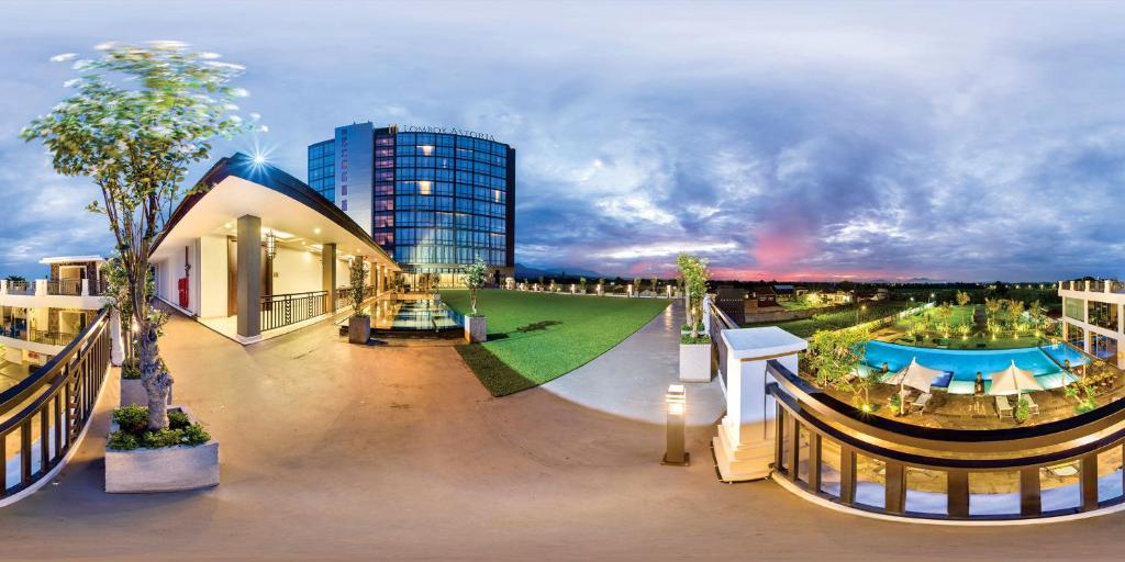 Bazén v ubytování Lombok Astoria Hotel nebo v jeho okolí