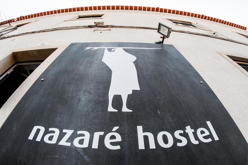 Certifikát, hodnocení, plakát nebo jiný dokument vystavený v ubytování Nazaré Hostel - Rooms & Dorms