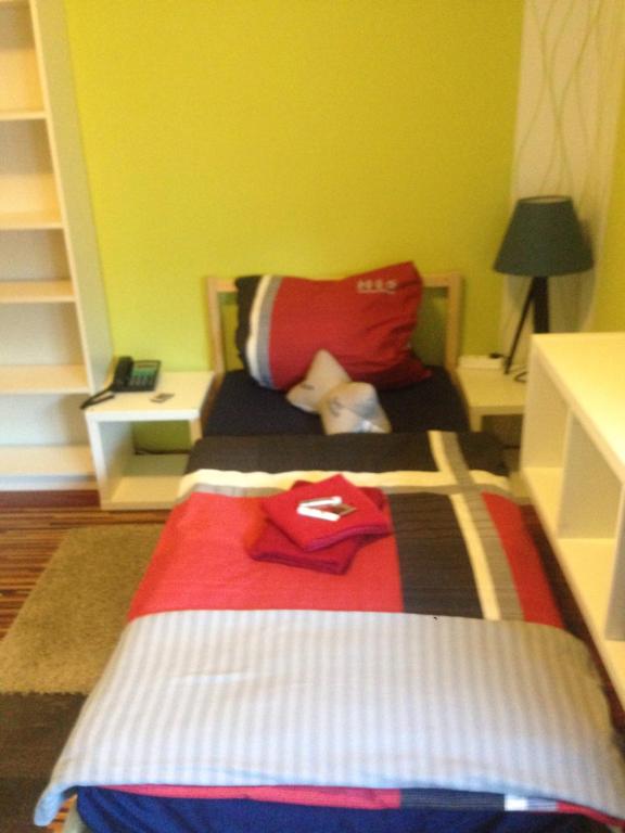 Ein Bett oder Betten in einem Zimmer der Unterkunft Haus Schmidt