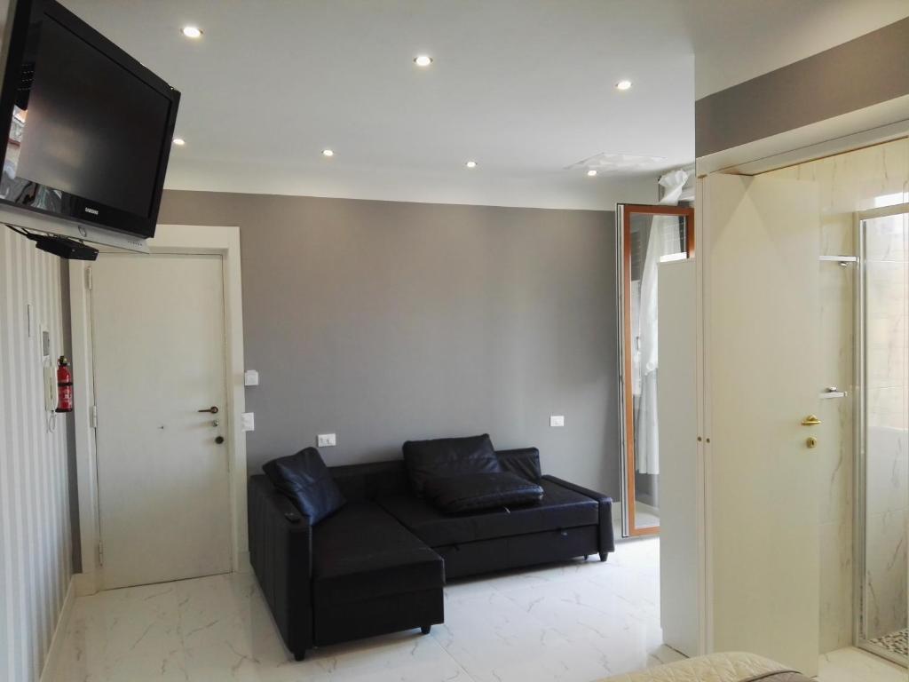 TV a/nebo společenská místnost v ubytování B&B Pescara Centro Luxury Suite