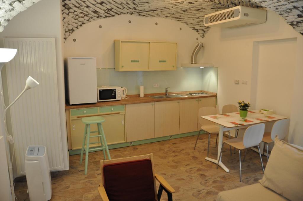 Kuchyňa alebo kuchynka v ubytovaní Apartment San Marco