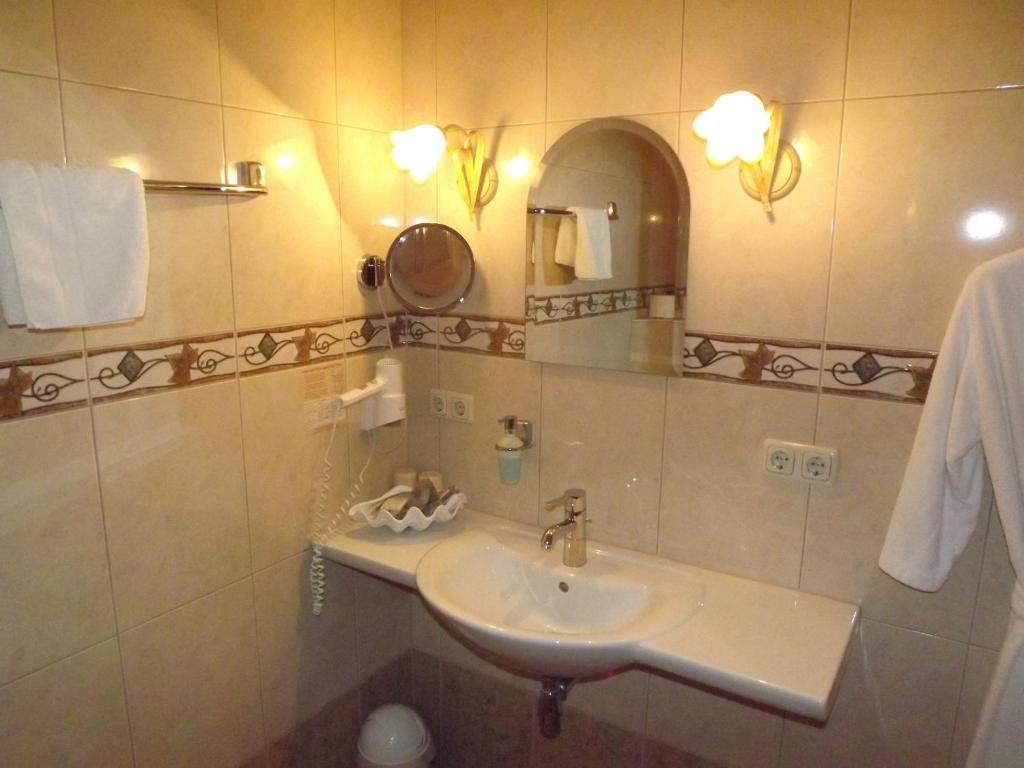Vannituba majutusasutuses Hotel Piccolo