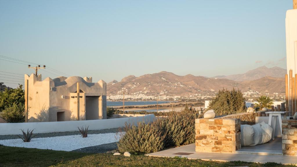 Gallery image of Naxos Euphoria Suites in Stelida