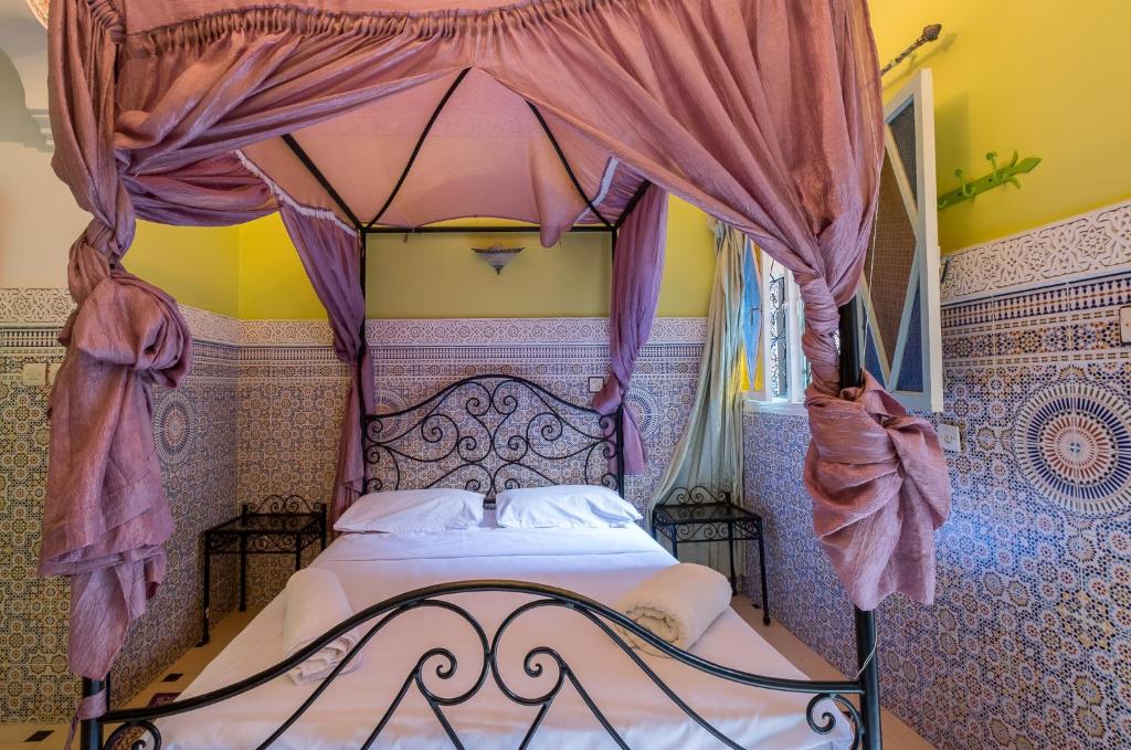 Hotel Central Palace - Tweepersoonskamer Met Eigen Badkamer