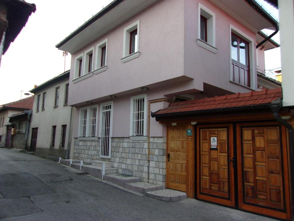 Budova, kde se penzion nachází