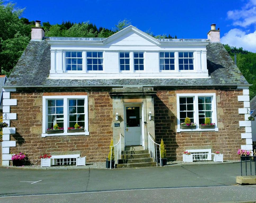 The building where the guesthouse is located 