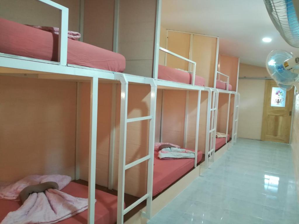Fotografie z fotogalerie ubytování Koh Mook Hostel v destinaci Ko Mook
