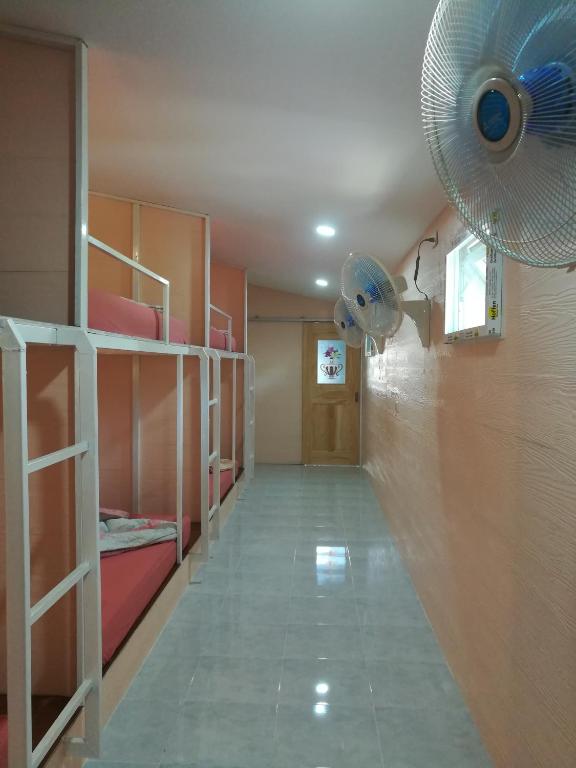 Fotografie z fotogalerie ubytování Koh Mook Hostel v destinaci Ko Mook