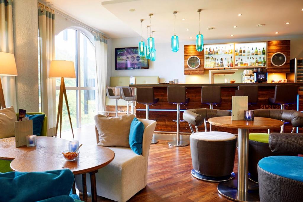 Posezení v ubytování Göbel's Seehotel Diemelsee