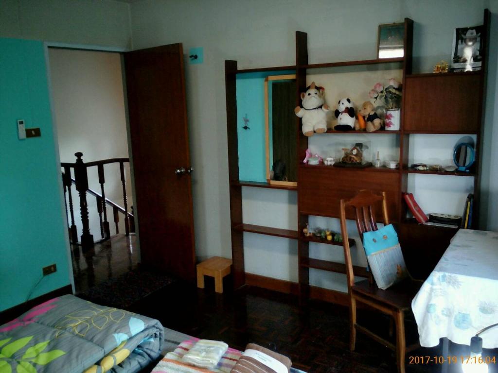 Young and Beautiful - 4