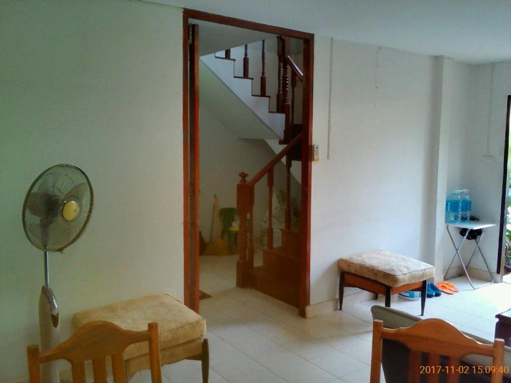 Young and Beautiful - 18