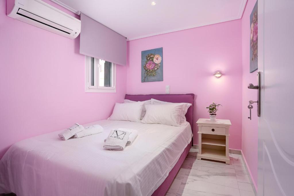 Posteľ alebo postele v izbe v ubytovaní V1935 Luxurious Apartments
