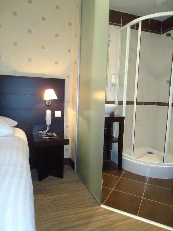 Hôtel de l'Exposition - Tour Eiffel - Resim 43