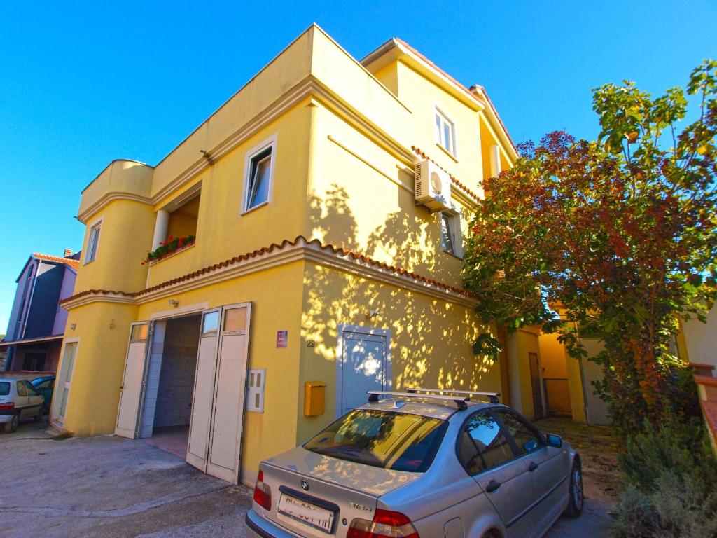 Budova, kde se apartmán nachází