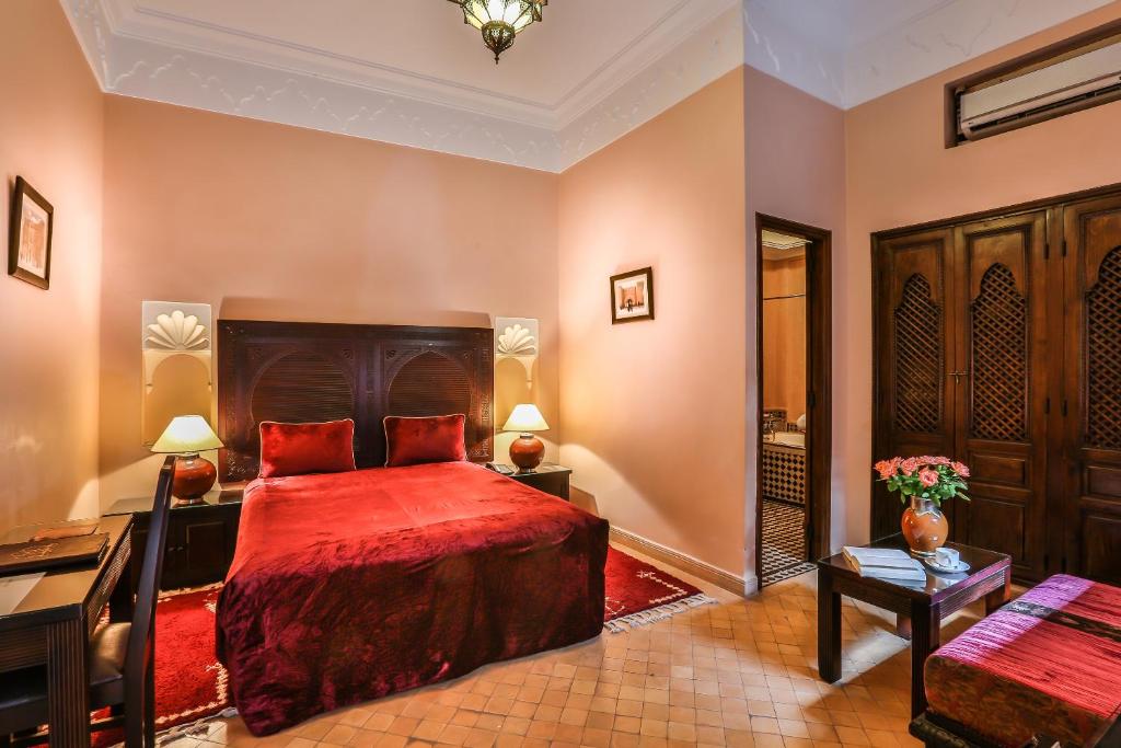 Postel nebo postele na pokoji v ubytování Riad & Spa Bahia Salam