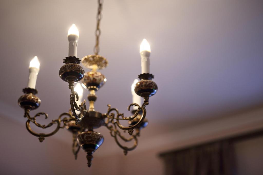 V1935 Luxurious Apartments - Resim 17