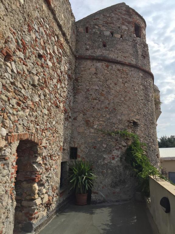 Zdjęcie z galerii obiektu Al Castello Affittacamere w mieście Pietra Ligure
