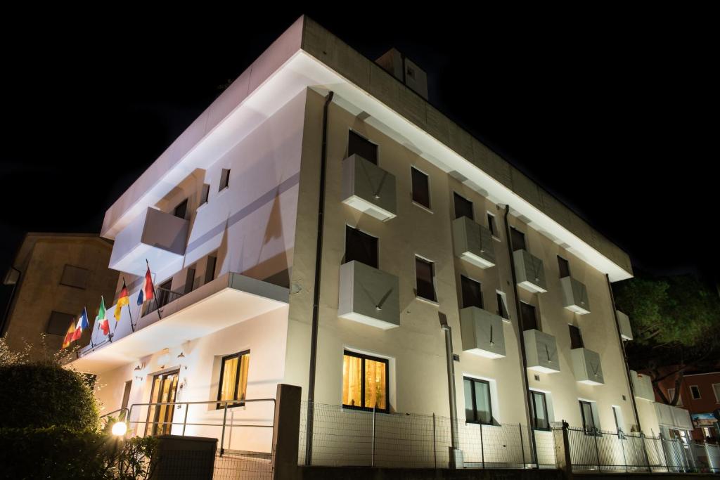 Budova, kde se hotel nachází