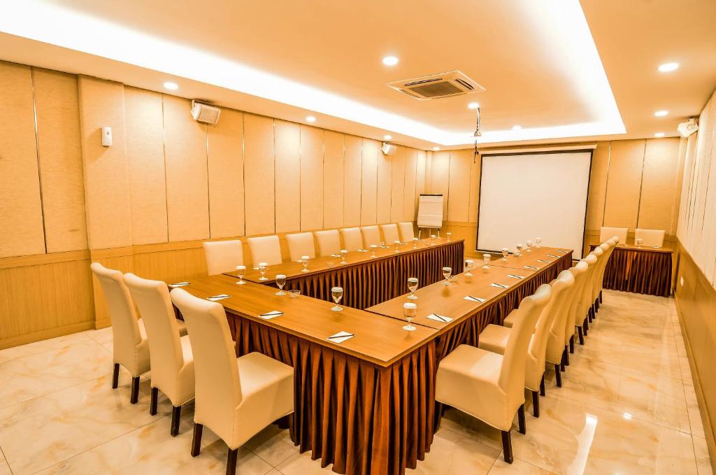 Konferenční prostory v ubytování El Cavana Bandung