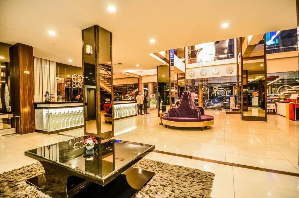 Posezení v ubytování El Cavana Bandung