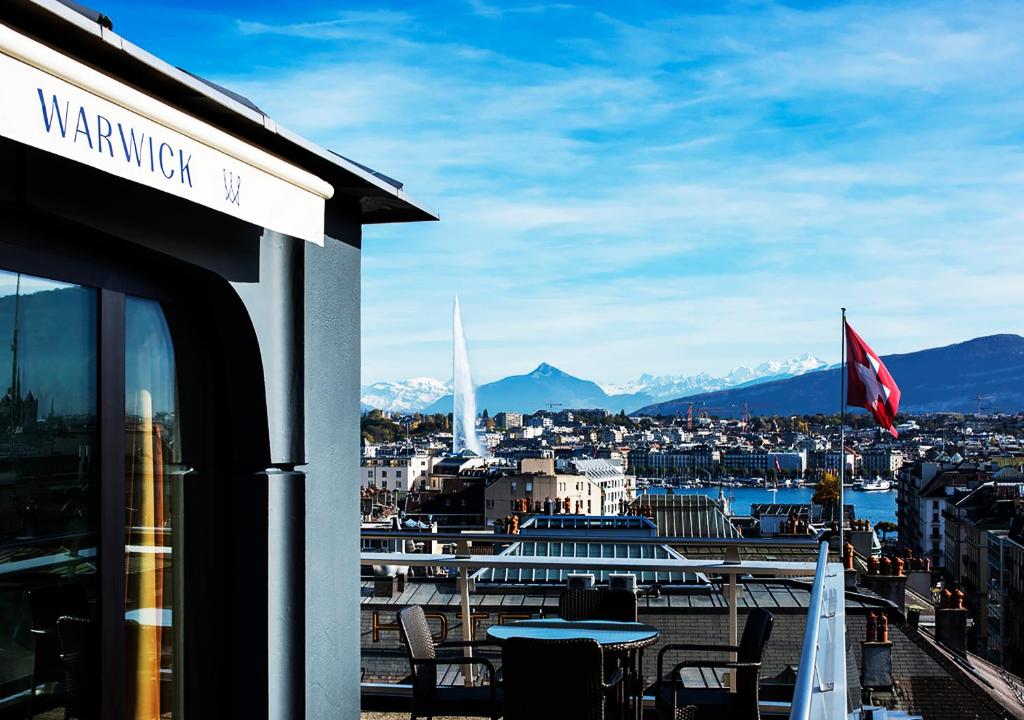 Warwick Geneva - Resim 44