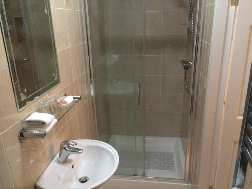 Koupelna v ubytování Ard Eoinin Spiddal B&B