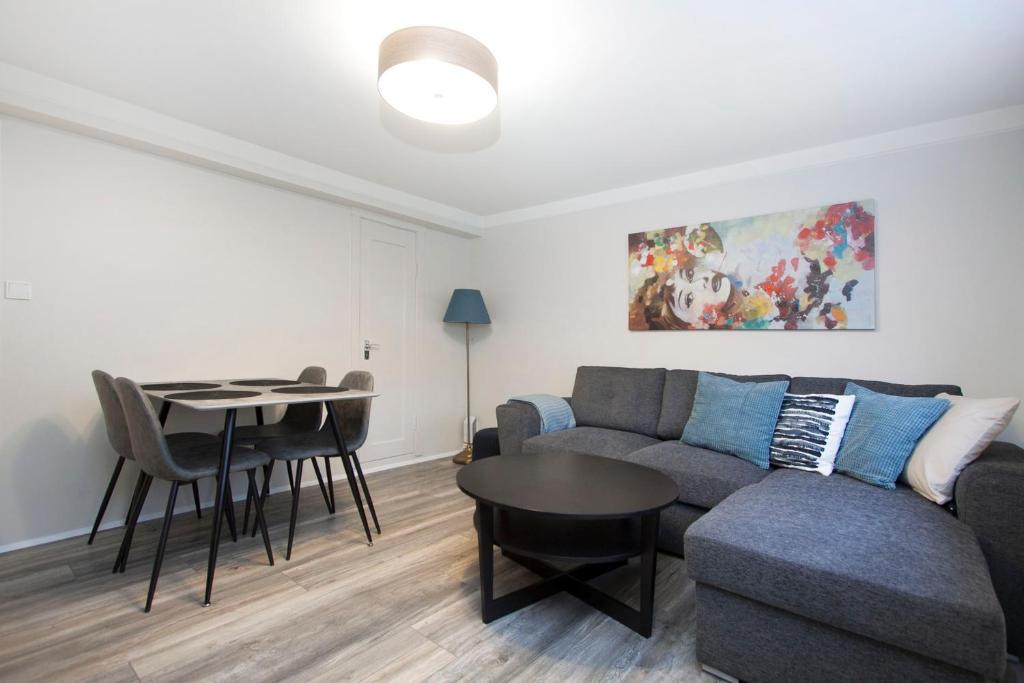 Nordurey Apartments - One-Bedroom Apartment