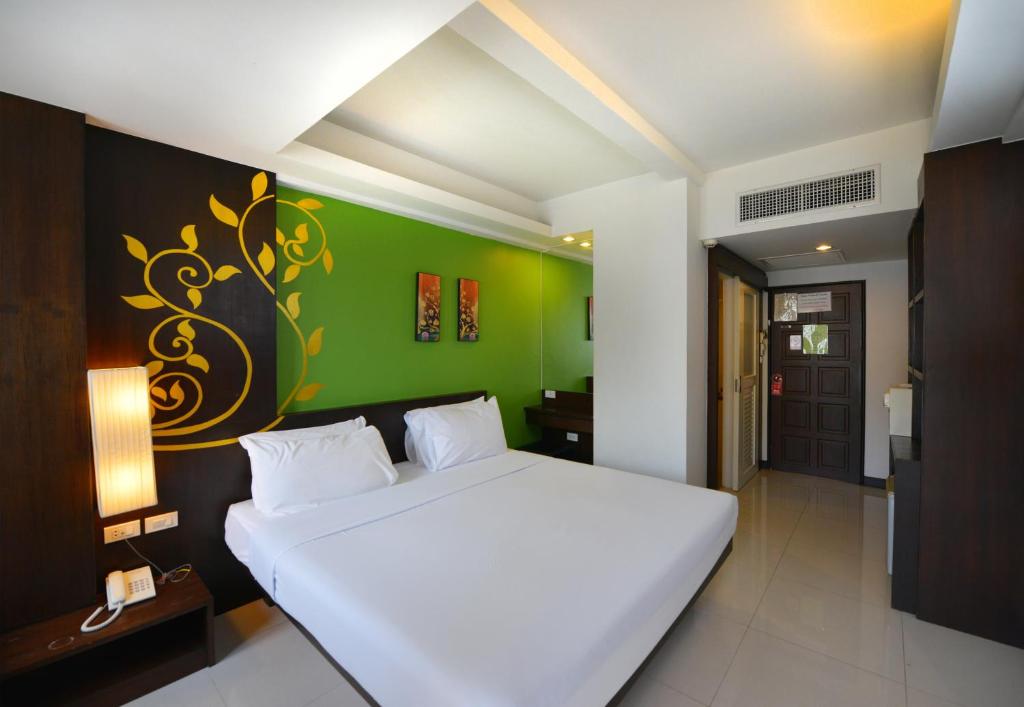 PS Hotel Phuket Patong - SHA Plus