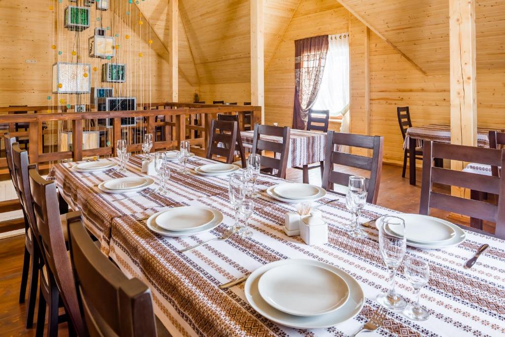 Restaurace v ubytování Family Hotel Kaskad