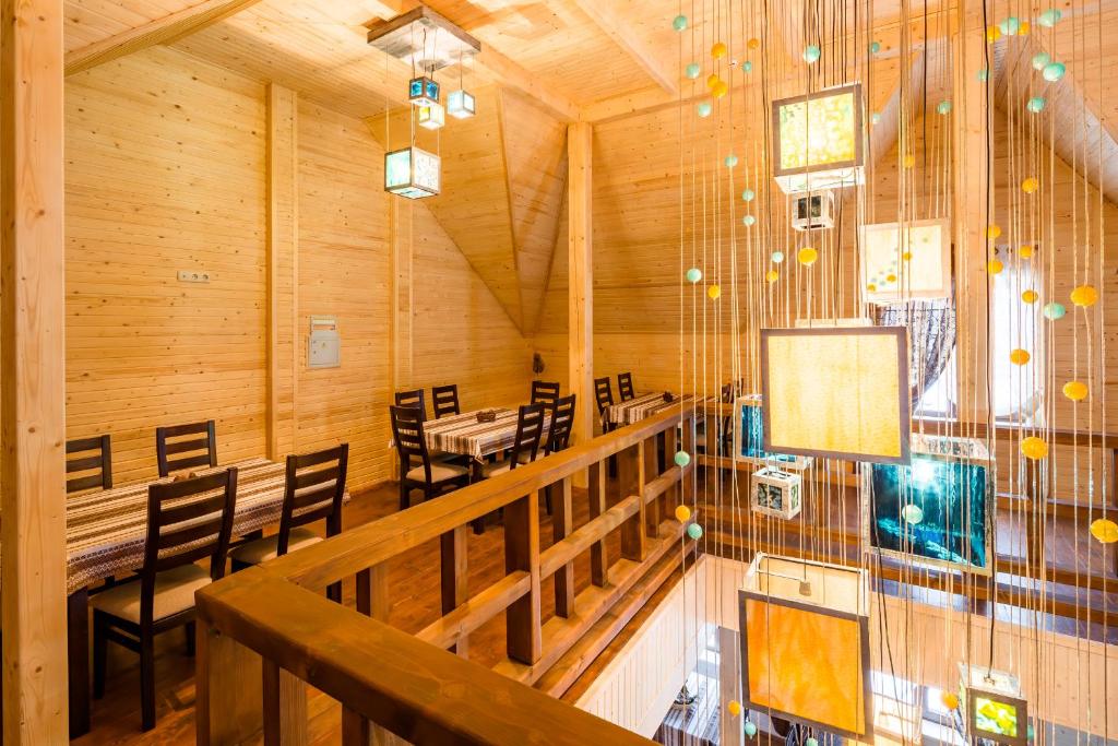 Restaurace v ubytování Family Hotel Kaskad