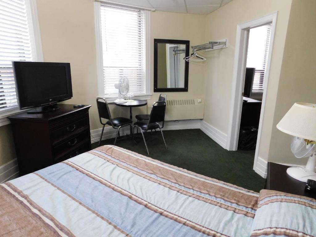 Filmores Hotel - Resim 13