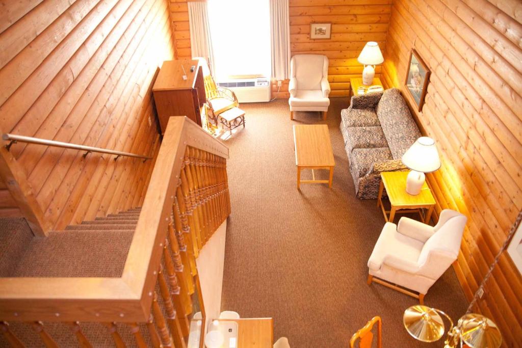 Baymont by Wyndham Mequon Milwaukee Area - 