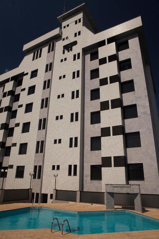 Bazén v ubytování Real Palace Hotel nebo v jeho okolí