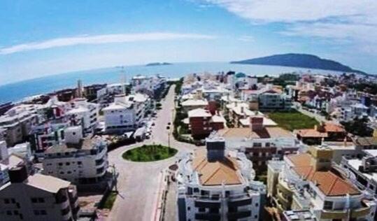  Tu Casa de la Playa Vacaciones en Florianópolis Brasil